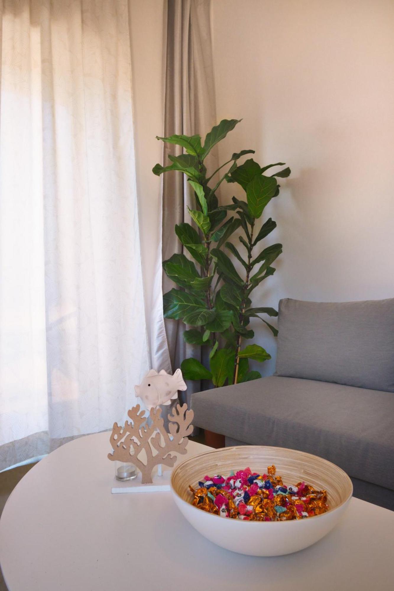 Mekia'S Beach House Livadia  Экстерьер фото